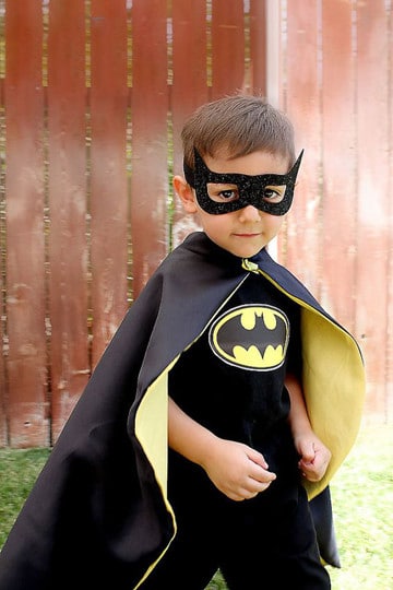 como hacer un disfraz de batman para niño